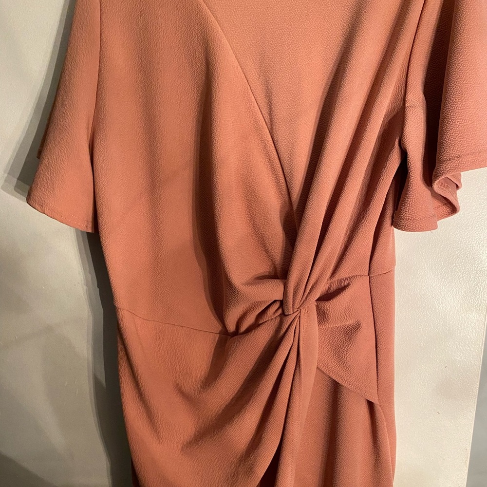 Boo hoo dress size 14